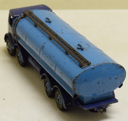 Dinky 1948 DINKY #504 FODEN TANKER, FR/GOOD MODEL (PAINT CHIPS) W/ GOOD+ BOX. CAT $450