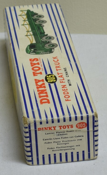 Dinky DINKY #905 FODEN FLAT TRUCK W/ CHAINS, GREEN, NEAR-MINT W/ EXC BLUE STRIPED BOX