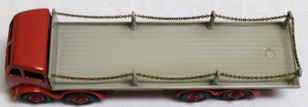 Dinky DINKY #905 FODEN FLAT TRUCK WITH CHAINS, RED W/ FAWN BED, EXC MODEL W/ EXC BOX!