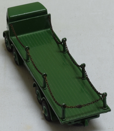 Dinky DINKY #905 FODEN FLAT TRUCK W/ CHAINS, GREEN, NEAR-MINT W/ EXC BLUE STRIPED BOX