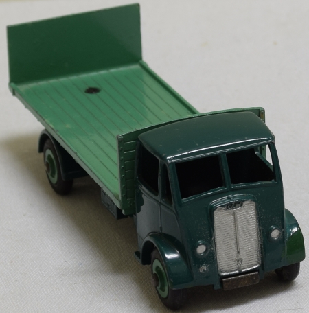 Dinky DINKY #513 GUY FLAT TRUCK W/ TAILBOARD, DK GREEN/MID-GREEN-VG/EXC, FAIR/GOOD BOX