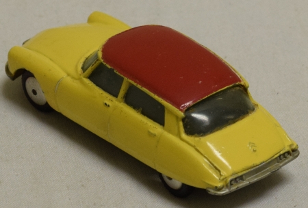 Corgi CORGI 210 CITROEN D.S. 19, VG MODEL W/ G BOX!