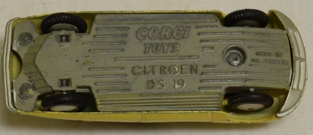 Corgi CORGI 210 CITROEN D.S. 19, VG MODEL W/ G BOX!