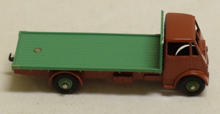 Dinky DINKY 512 GUY FLAT TRUCK, NEAR-MINT MODEL W/ VG++ BOX!