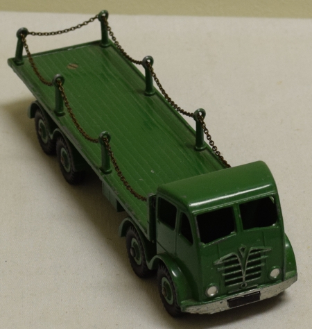 Dinky DINKY 905 FODEN FLAT TRUCK WITH CHAINS, EXCELLENT MODEL W/ VG BOX!