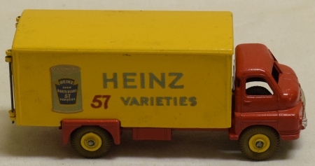 Dinky DINKY 923 BIG BEDFORD “HEINZ” VAN EXCELLENT MODEL W/ VG BOX!