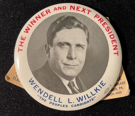 Post-1920 RARE 1940 3 1/2″ “THE WINNER AND NEXT PRESIDENT” WILLKIE EASEL BACK BUTTON-MINT!