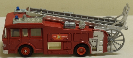 Dinky DINKY #266 ERF FIRE TENDER, GREY LADDER MINT MODEL IN GOOD+ BOX