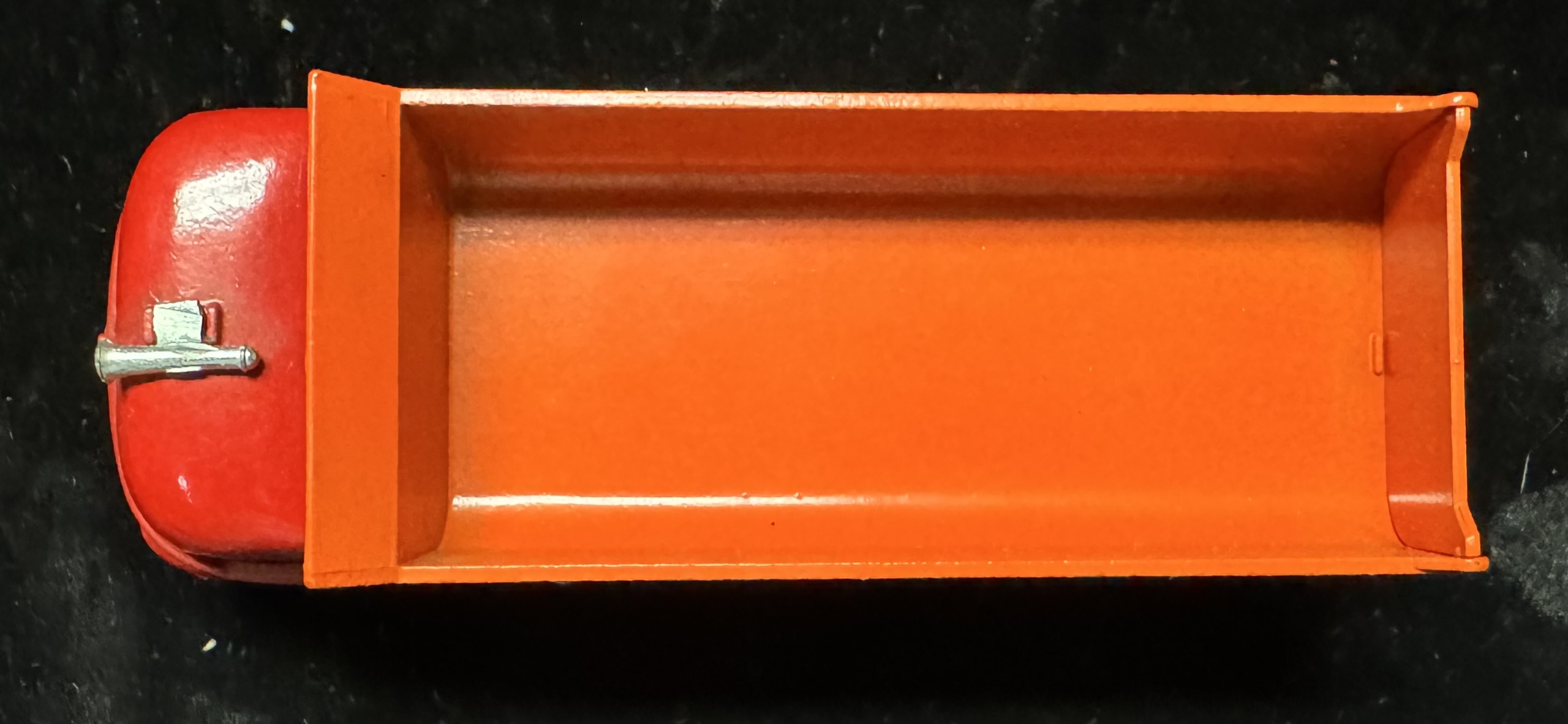 MATCHBOX KING SIZE #K-1 FODEN HOVERINGHAM 8 WHEEL TIPPER
