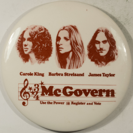 New Store Items CLASSIC 1972 3.5″ MCGOVERN KING/STREISAND/TAYLOR MUSIC BUTTON – NR MINT, SCARCE!