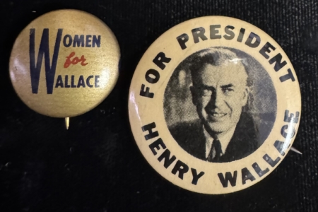 New Store Items 1948 HENRY WALLACE 1 1/4″ FOR PRESIDENT, 7/8″ WOMEN FOR WALLACE PAIR BRIGHT, EXC