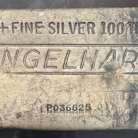 Bullion VINTAGE 100 OZ ENGLEHARD .999 POURED SILVER BAR; SERIAL #P036825