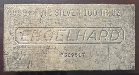 Bullion VINTAGE 100 OZ ENGLEHARD .999 STRUCK SILVER BAR; SERIAL #P329817