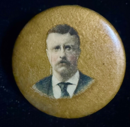 New Store Items 1904 TEDDY ROOSEVELT 1 1/4″ CELLULOID CAMPAIGN BUTTON, COLORFUL & NEAR-MINT!