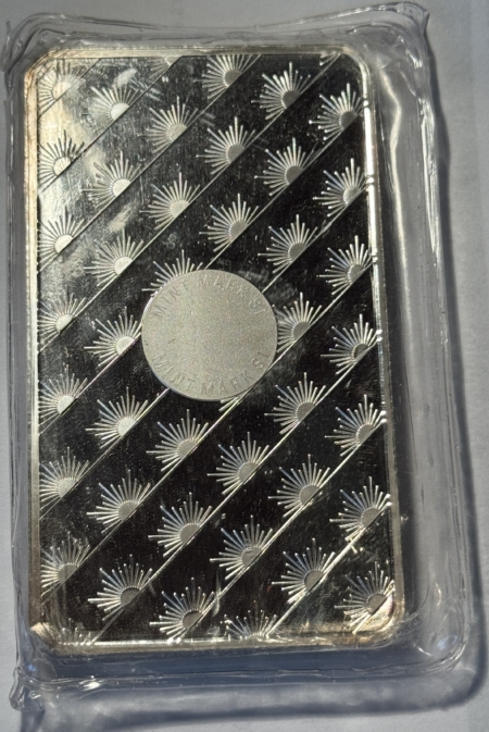 Bullion 10 OZ .999 FINE SILVER BAR, SUNSHINE MINTING, EAGLE, NEW, SEALED IN PLASTIC
