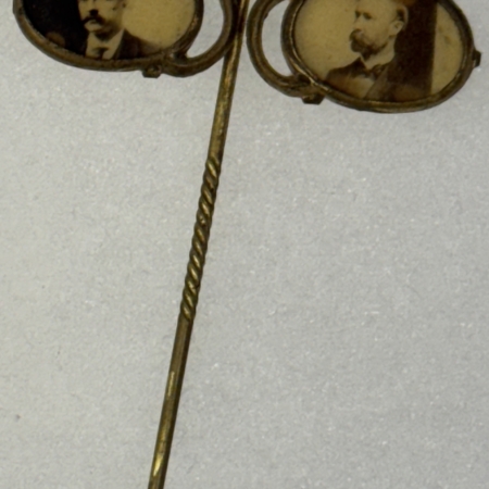 New Store Items 1904 ROOSEVELT-FAIRBANKS 1.5″x2″ PICTORAL SPECTICLES CELLULID PIN, EXC FEW SPOTS