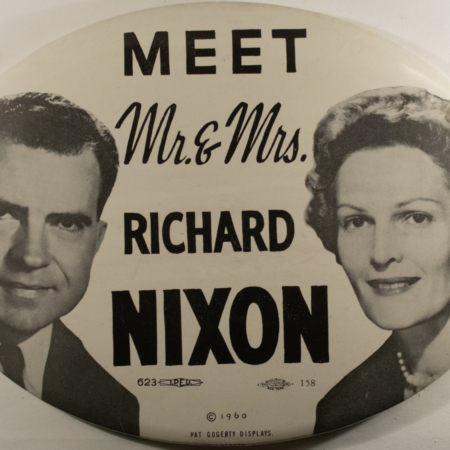 New Store Items CENTERPIECE 1960 MR & MRS RICHARD NIXON 7 3/4″ OVAL CAMPAIGN BUTTON-NEAR MINT!