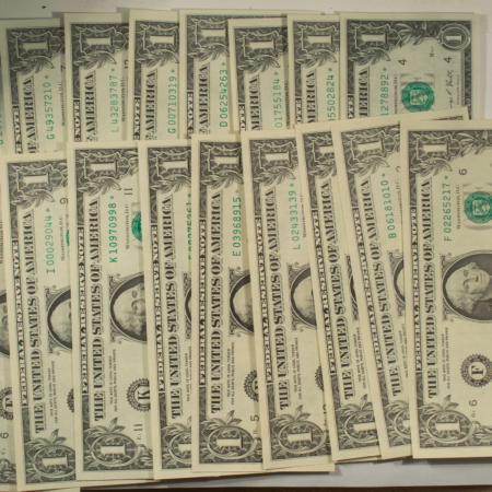 Small Federal Reserve Notes 1963-1995 $1 FEDERAL RESERVE STAR NOTES LOT/17-CRISP CU, W/ KEY 1963B BARR STAR!