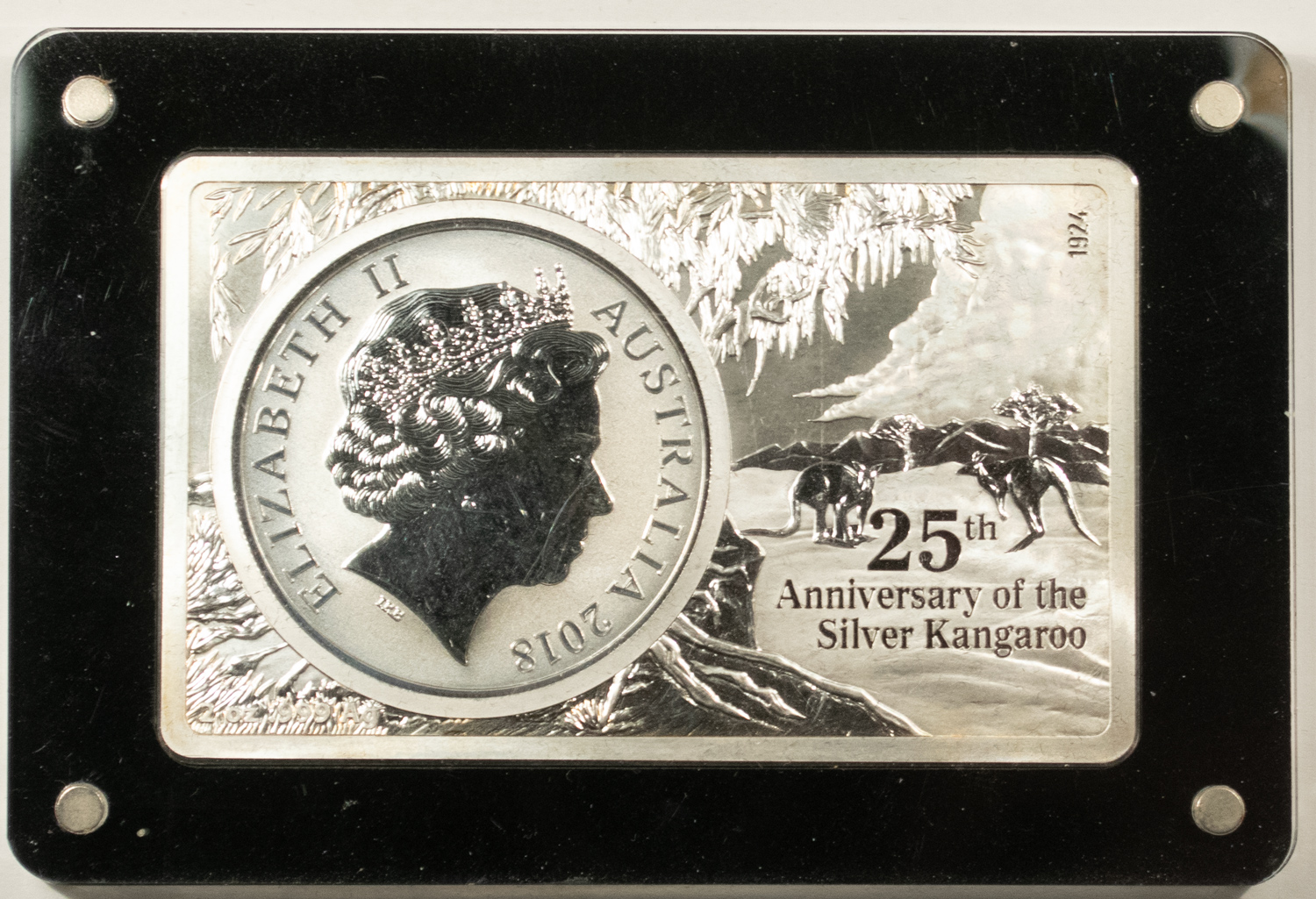 Bullion 2018-P AUSTRALIA 3 OZ SILVER KANGAROO COIN BAR 25TH ANNIVERSARY GEM IN OGP! Bullion 2018-P AUSTRALIA 3 OZ SILVER KANGAROO COIN BAR 25TH ANNIVERSARY GEM IN OGP!