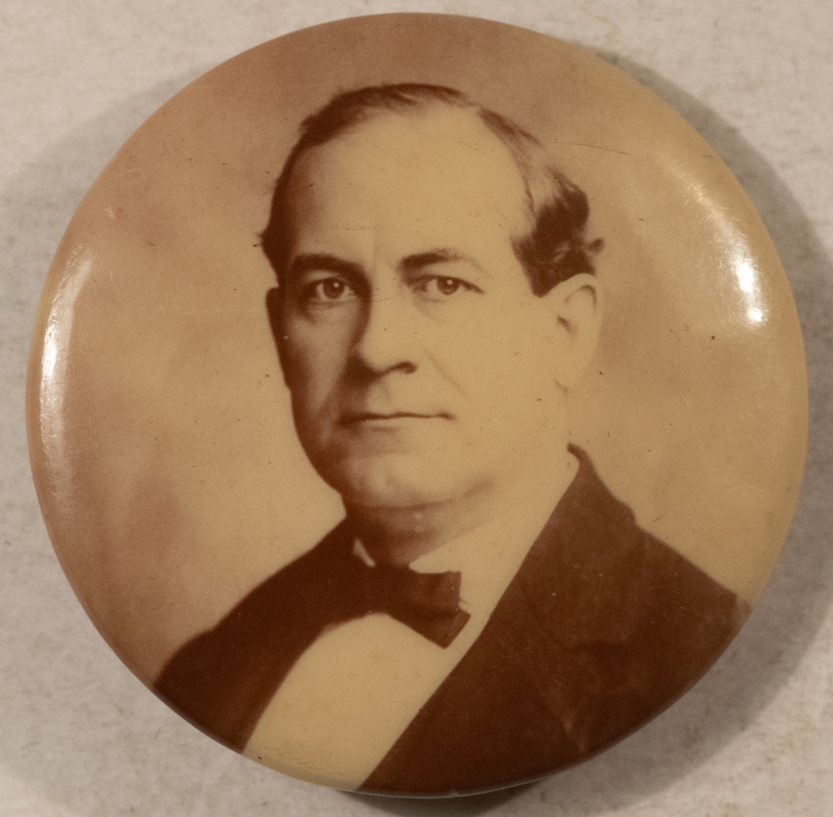 New Store Items 1900 WILLIAM J BRYAN 1 1/4″ SEPIA CELLO CAMPAIGN BUTTON-GREAT CONTRAST & NR-MINT New Store Items 1900 WILLIAM J BRYAN 1 1/4″ SEPIA CELLO CAMPAIGN BUTTON-GREAT CONTRAST & NR-MINT
