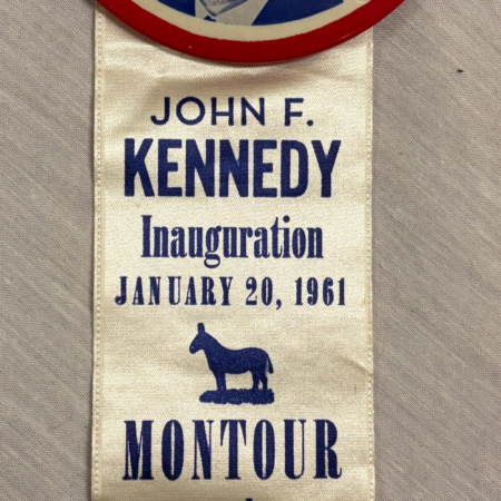 New Store Items 1961 JOHN F KENNEDY 4″ INAUGURAL BUTTON W/ 8″ RIBBON, GRAPHIC, NEAR MINT!