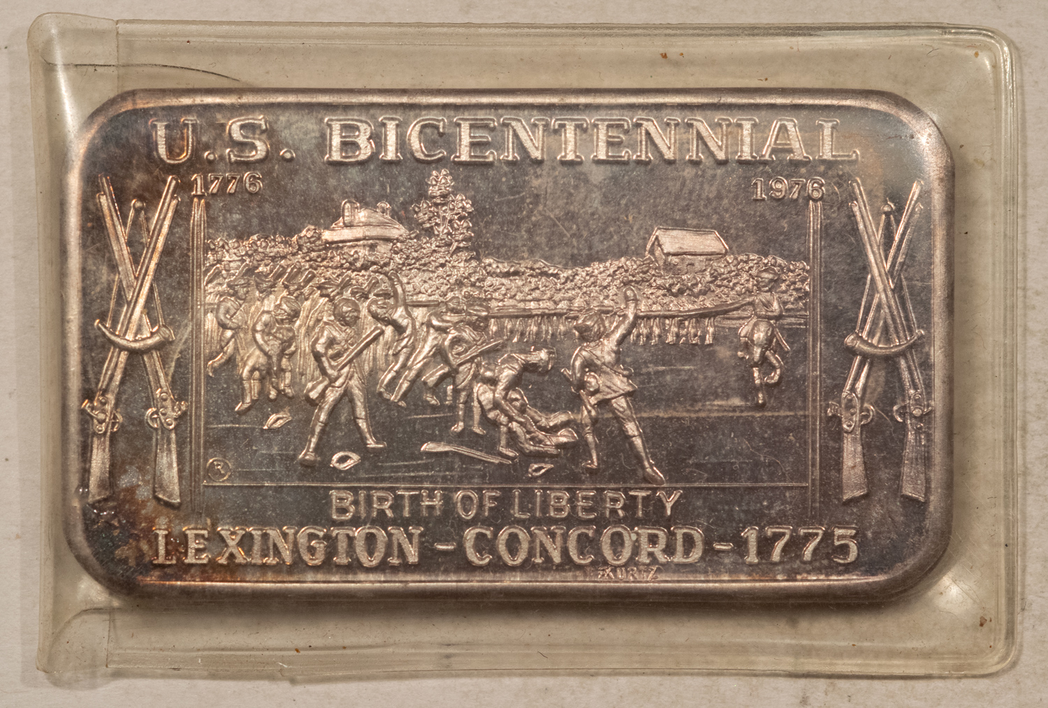 Bullion 1976 LIBERTY MINT 1 OZ .999 FINE SILVER ART BAR US BICENTENNIAL – UNC W/ PLASTIC Bullion 1976 LIBERTY MINT 1 OZ .999 FINE SILVER ART BAR US BICENTENNIAL – UNC W/ PLASTIC