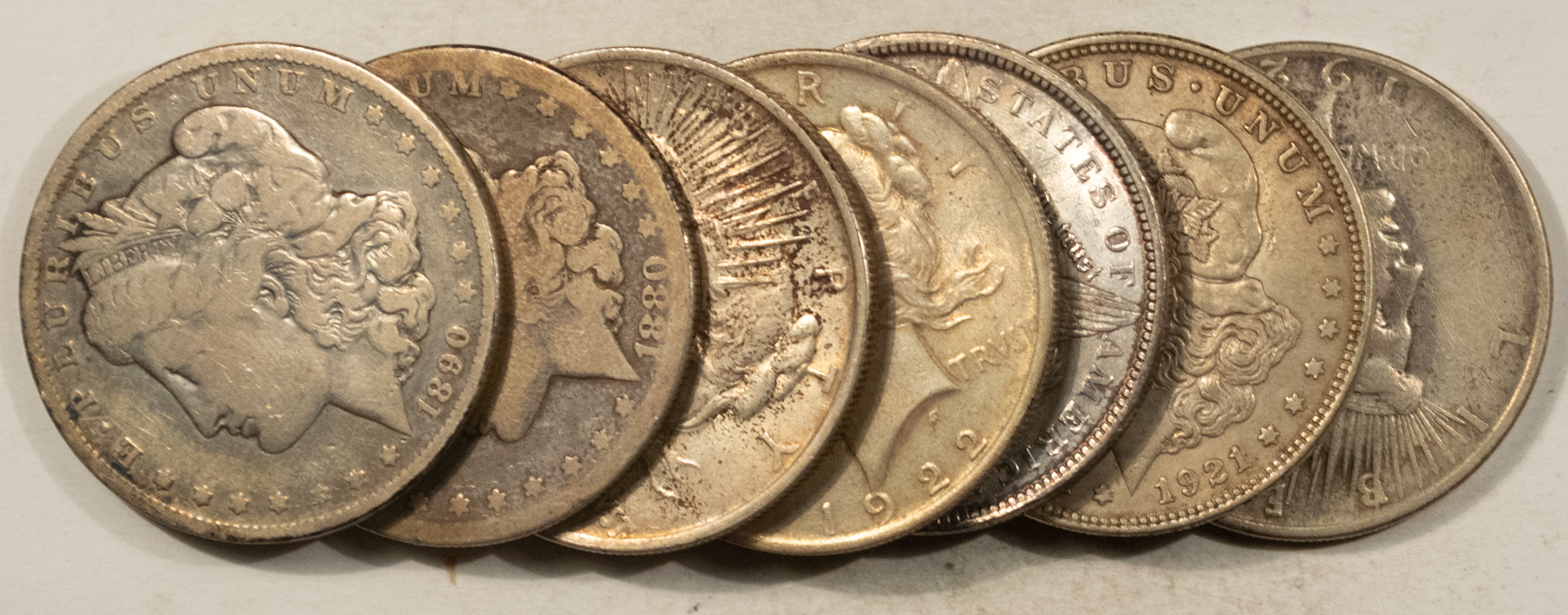 Dollars 1880-1924 MORGAN & PEACE DOLLAR MIXED 7 COIN LOT – CIRCULATED! Dollars 1880-1924 MORGAN & PEACE DOLLAR MIXED 7 COIN LOT – CIRCULATED!