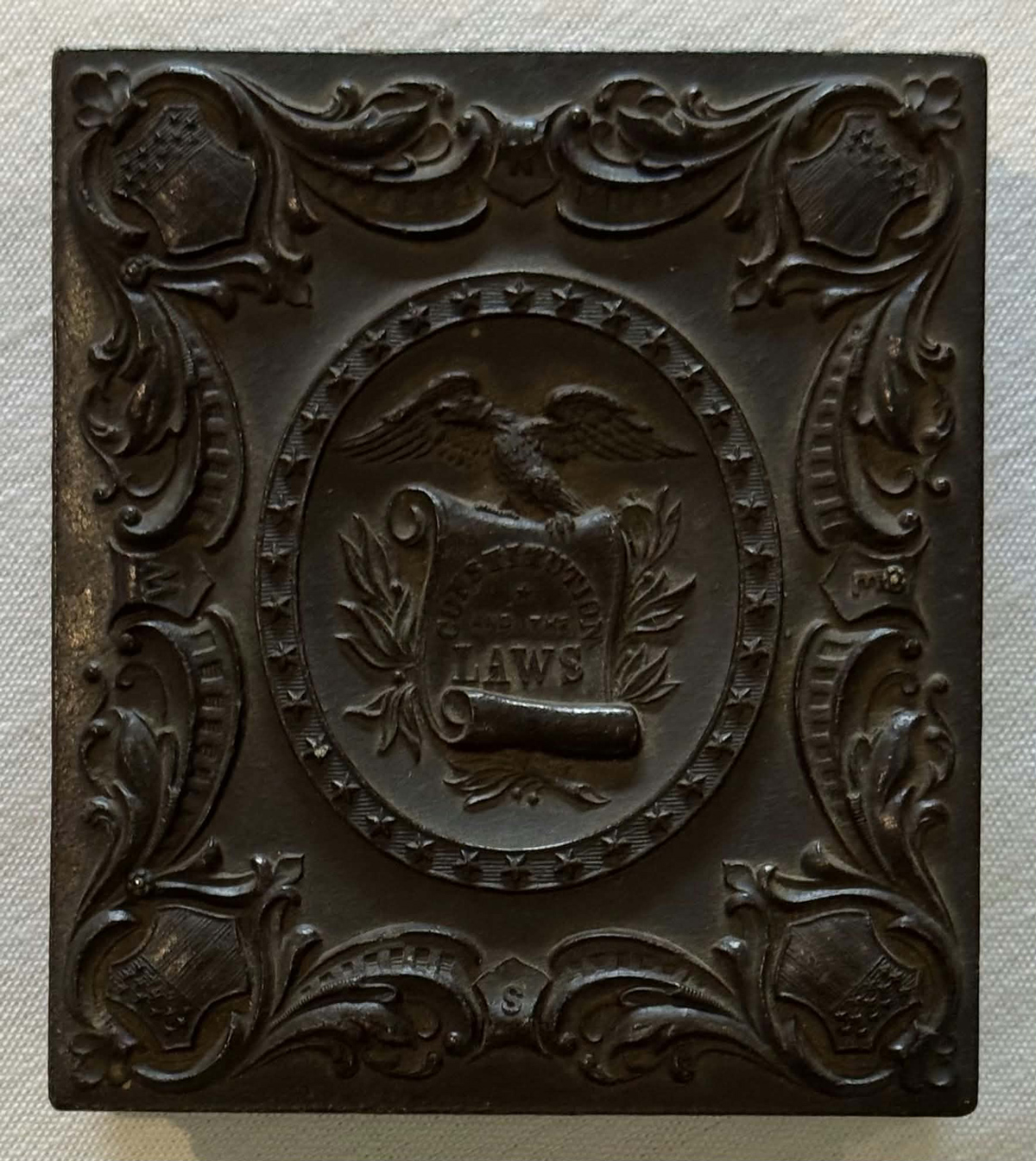 New Store Items ca 1864 3″ X 4″ APPROX LARGE LINCOLN ALBUMIN IN A PERIOD CASE – NEAR MINT! New Store Items ca 1864 3″ X 4″ APPROX LARGE LINCOLN ALBUMIN IN A PERIOD CASE – NEAR MINT!
