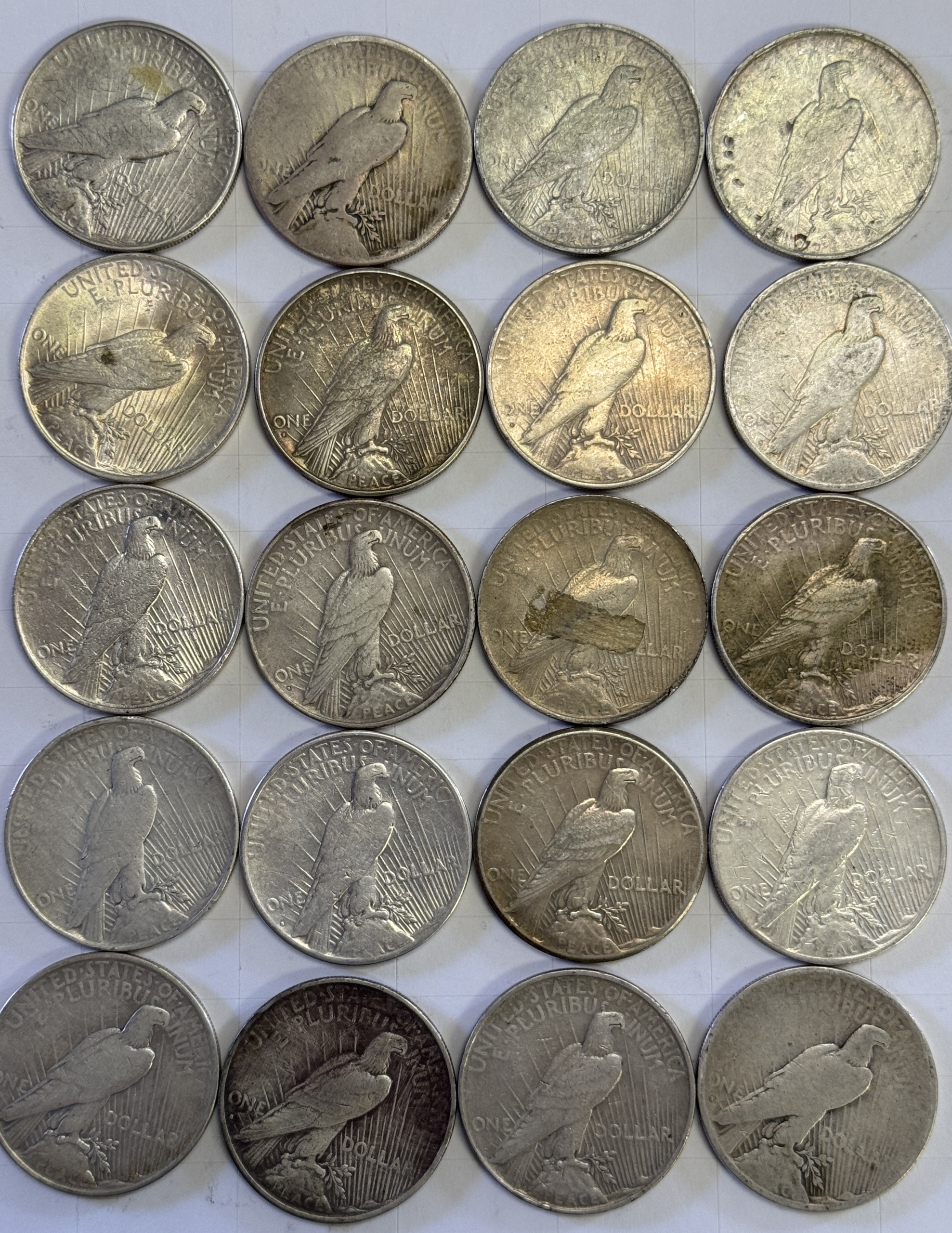 Dollars PEACE DOLLAR MIXED DATE 20 COIN ROLL – CULL WITH ISSUES! VARIETY OF DATES Dollars PEACE DOLLAR MIXED DATE 20 COIN ROLL – CULL WITH ISSUES! VARIETY OF DATES